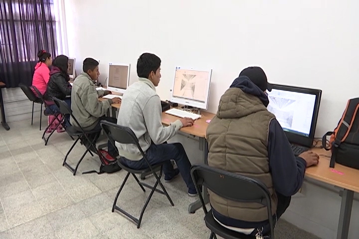 El ICATLAX invita a la población a participar en los diversos cursos que ofrece