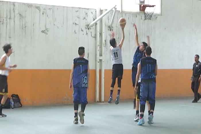 La liga estudiantil de baloncesto estuvo en Aztama