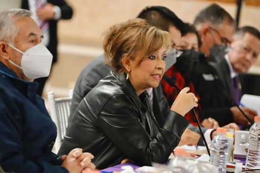 Exhortó gobernadora Lorena Cuéllar a alcaldes a trabajar con dedicación para mantener la paz en sus municipios