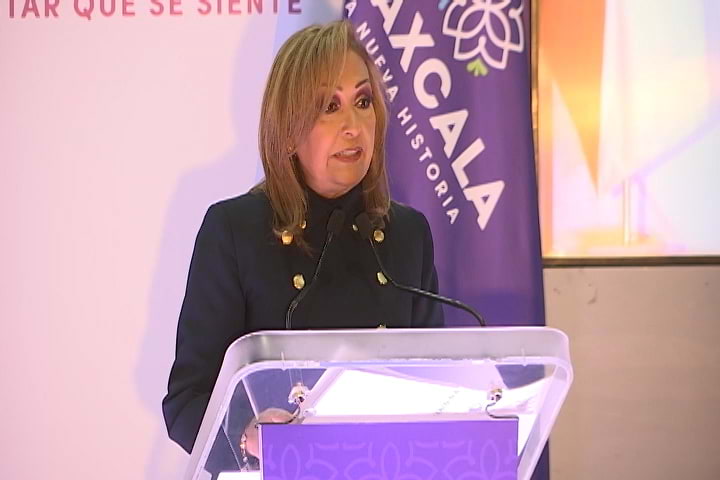 Rinde gobernadora Lorena Cuéllar “Primer Informe Regional de Actividades” en el municipio de Apizaco