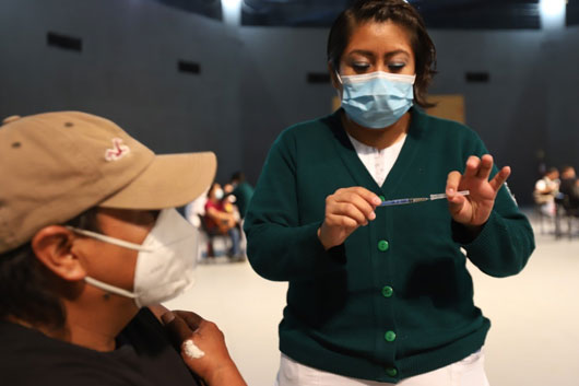 Tlaxcala ocupa el primer lugar del país en vacunación contra influenza