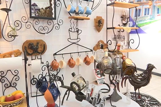 Expo artesanal y del juguete en Villa Navideña