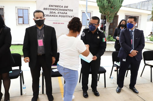 Entregan constancias de “Crianza Positiva” a internas de Tlaxcala