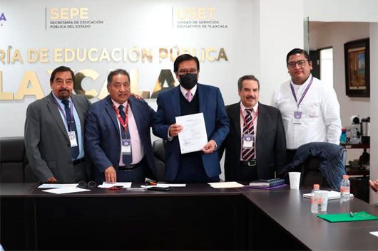 Entrega USET proyecto de rezonificación escolar de Escuelas Secundarias Técnicas