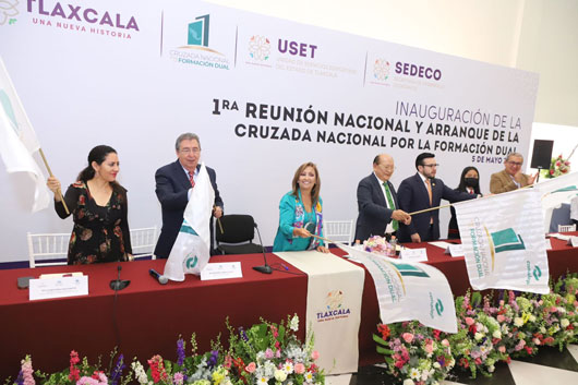 Inaugura Gobernadora primera reunión nacional de directores generales de los colegios estatales del CONALEP 2022