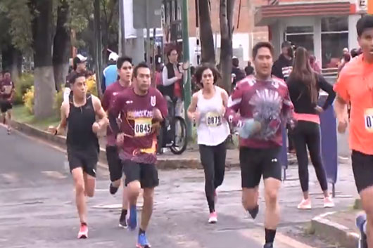 Participan mil 200 corredores en la carrera IPN 11K