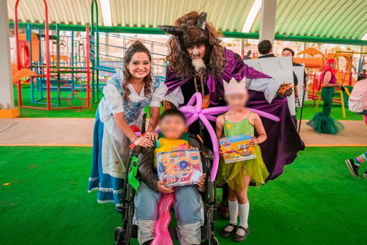 Celebra Secretaría de Bienestar a infantes con discapacidad