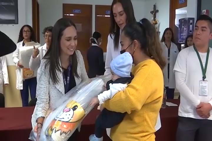 Entrega SEDIF 90 cunas a madres de familia de 7 municipios