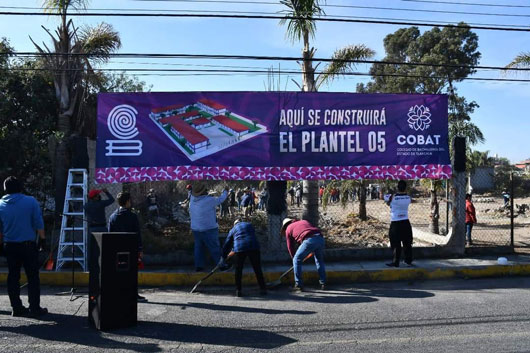 Realiza COBAT Jornada de Limpieza en predio del plantel 05 de Papalotla