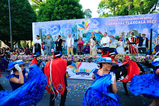 Encabezó gobernadora Lorena Cuéllar magno desfile de inicio del “Carnaval Tlaxcala 2023”