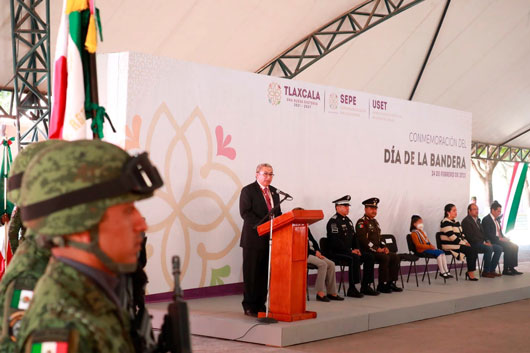 Conmemoró Gobierno del Estado “Día de la Bandera”