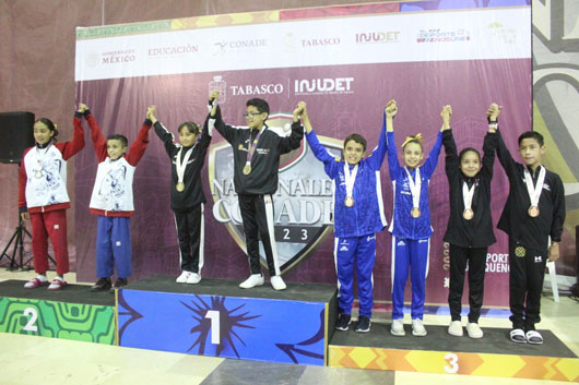 Conquistan tlaxcaltecas dos medallas de bronce en taekwondo