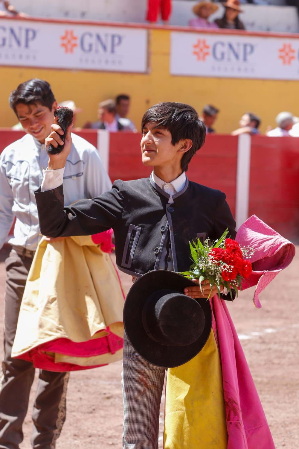 Destaca tlaxcalteca Marco Peláez en encuentro mundial de escuelas taurinas