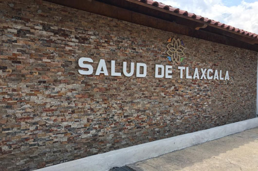 Alerta sector salud sobre venta de plazas falsas