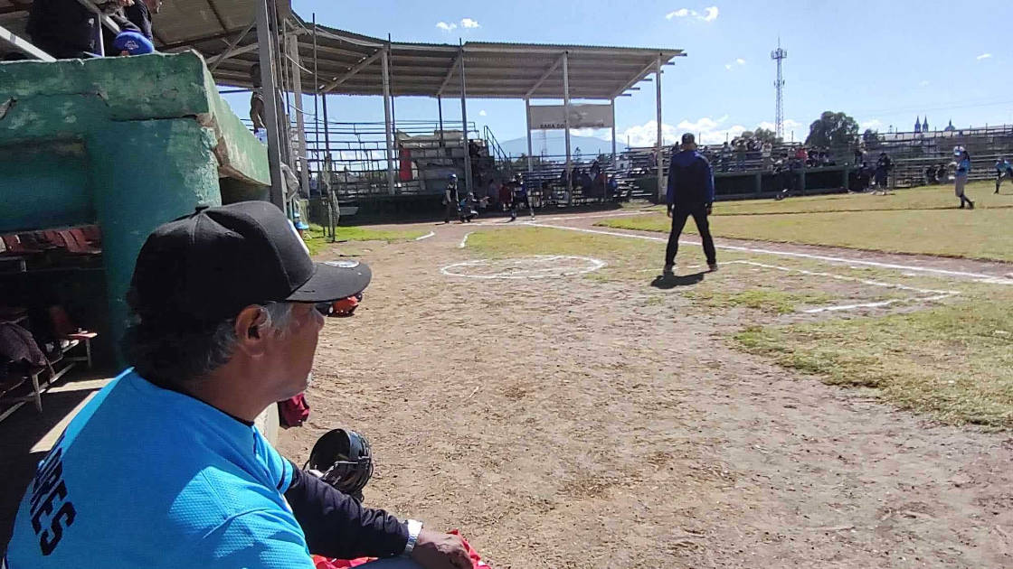 Diablas de Teacalco campeonas del G3 de la LIga de Softbol de Apizaco