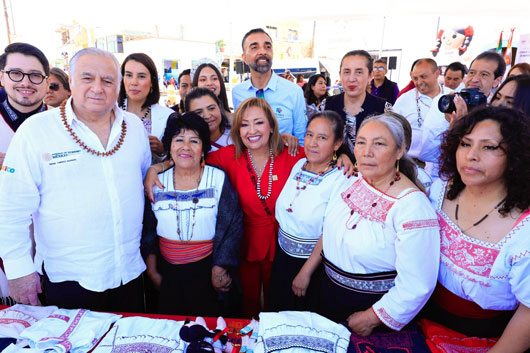 Entrega SECTUR nombramientos a Ixtenco como pueblo mágico y a Apizaco como barrio mágico