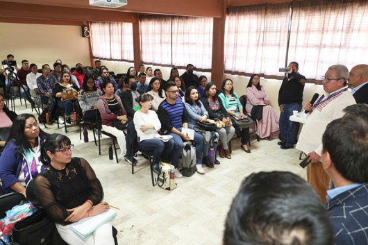 Capacita SEP a docentes de centros educativos de bachillerato estatal