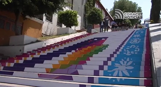 Decoran escalinatas de Tlaxcala con motivos de la primavera