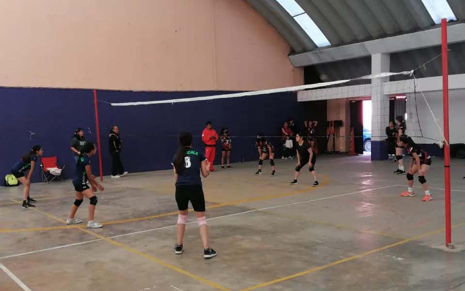 En marcha la Liga de iniciación en Voleibol femenil