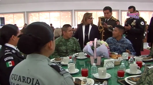 Reconoce gobernadora Lorena Cuéllar lealtad y valentía del Ejército Mexicano
