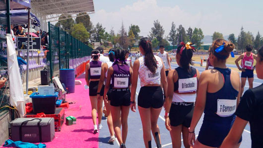 Inicia con éxito macro regional de atletismo en el estado