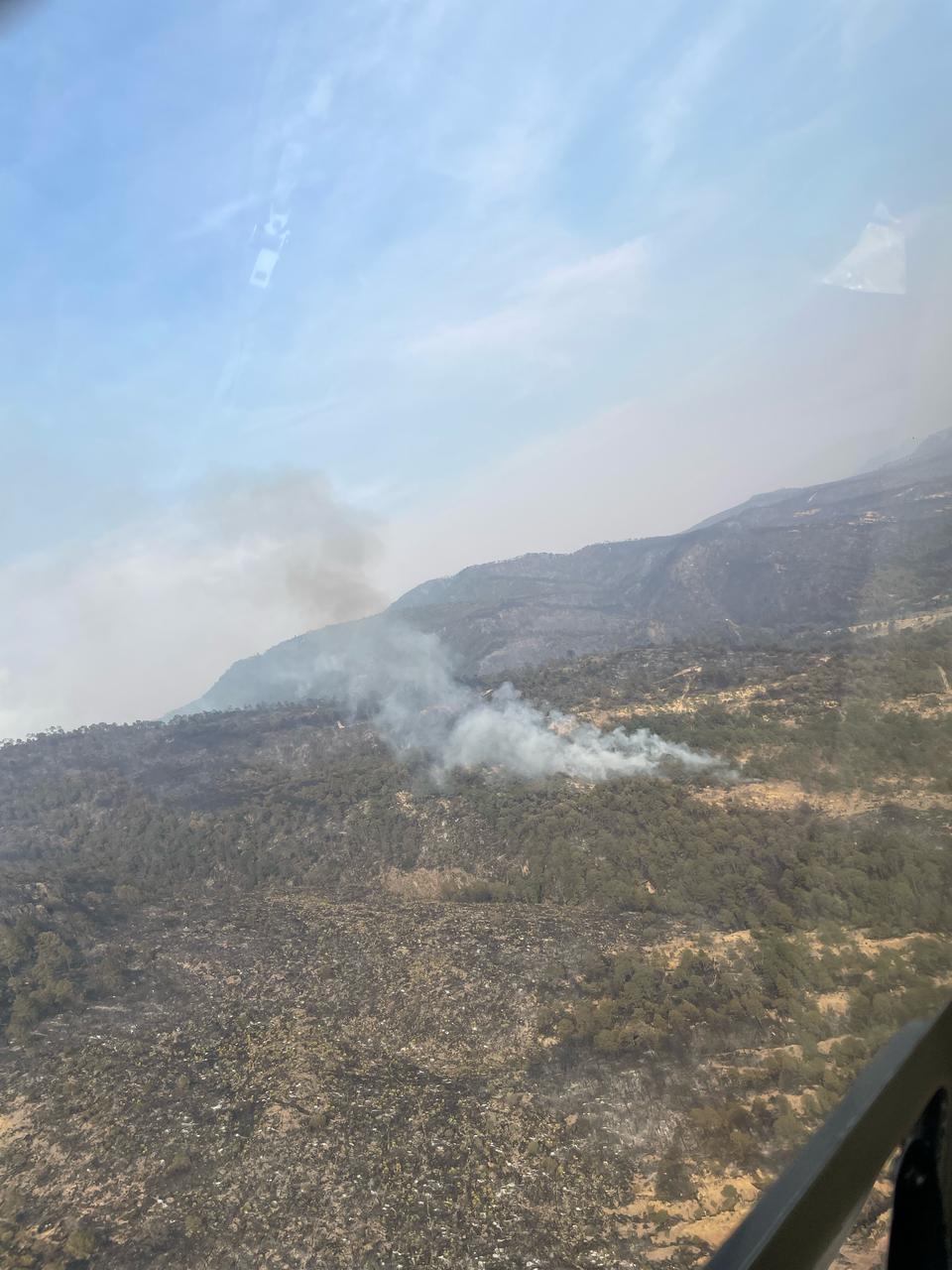 Avanza combate a incendio en Atltzayanca: Entre 70 y 80 por ciento bajo control