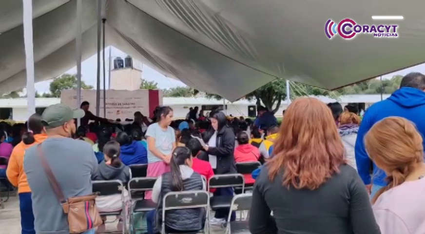 Inició la entrega de tarjetas de las Becas Bienestar a estudiantes
