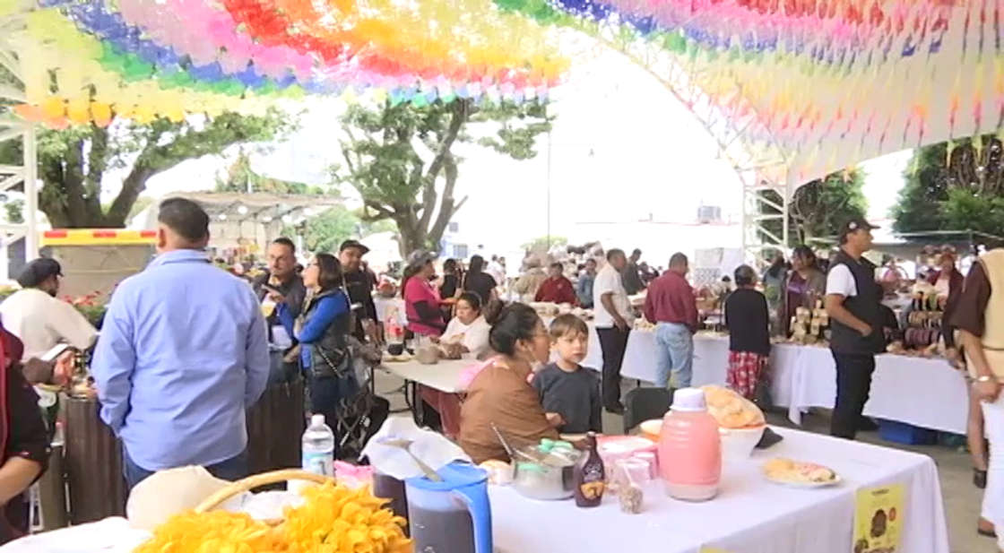 Inició la “Feria de la Nuez y el Chile en Nogada 2025” en Teolocholco