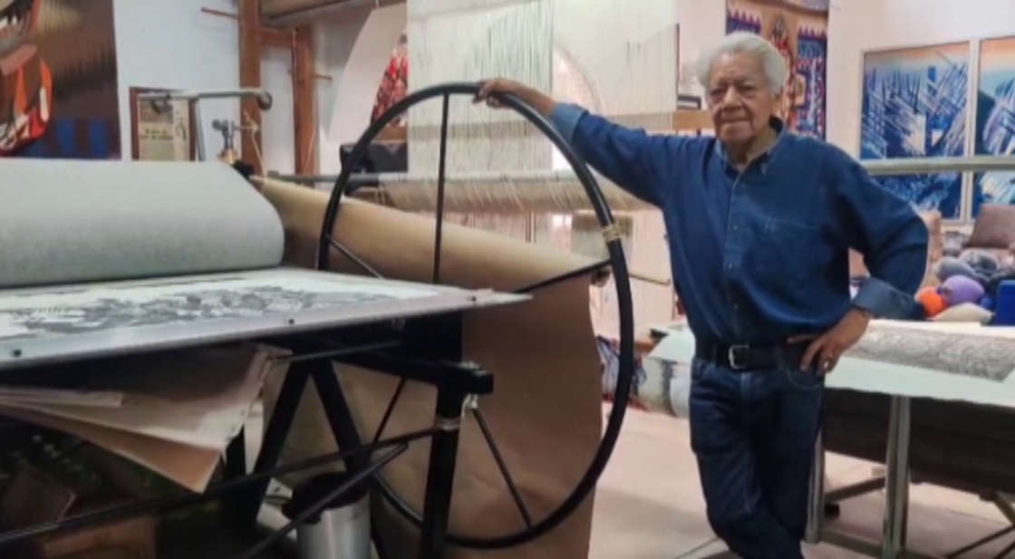 Juan de la Cruz Sánchez lleva 40 años tejiendo sueños