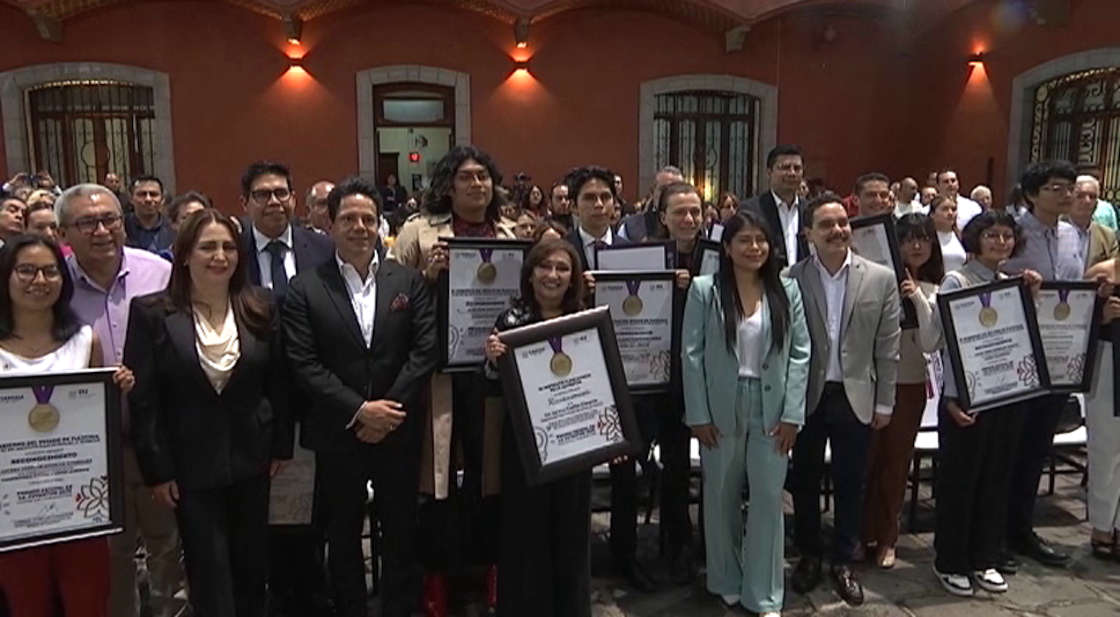 Otorgan Premio Estatal de la Juventud 2025 a 12 adolescentes y jóvenes