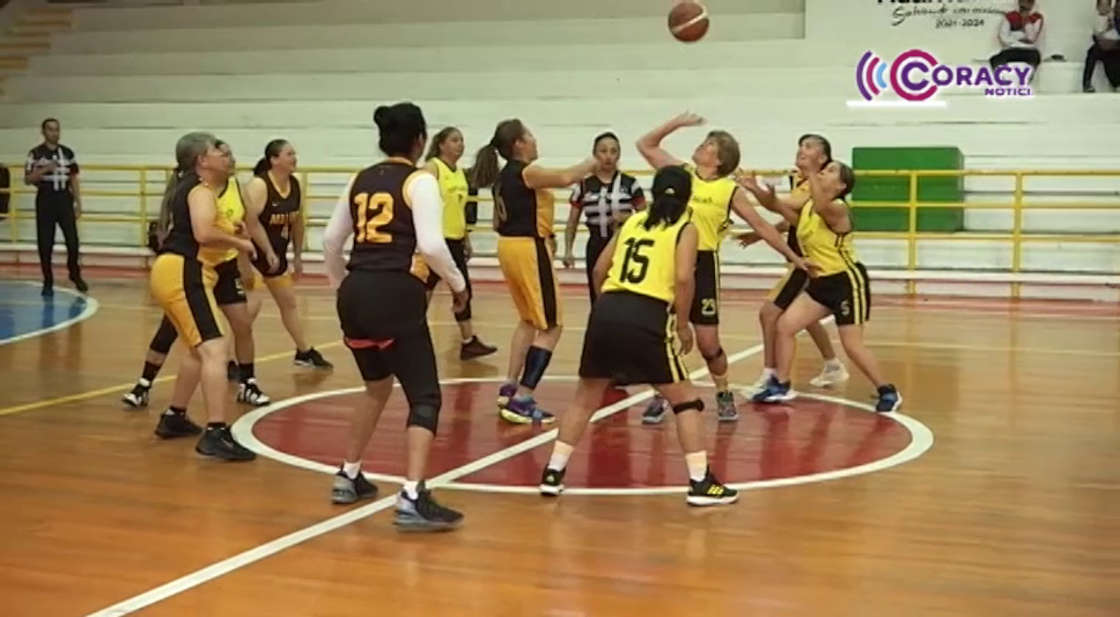 Incrementa participación en el torneo “48 horas jugando baloncesto día y noche”