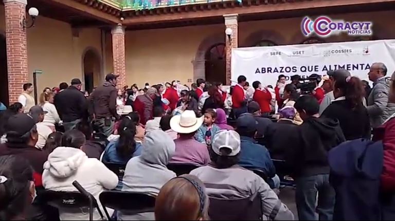 Estudiantes tlaxcaltecas apoyaron a familias vulnerables en Tlaxco
