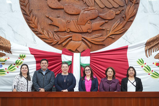 Nombra Congreso a titulares de Dirección Jurídica y Secretaría Parlamentaria