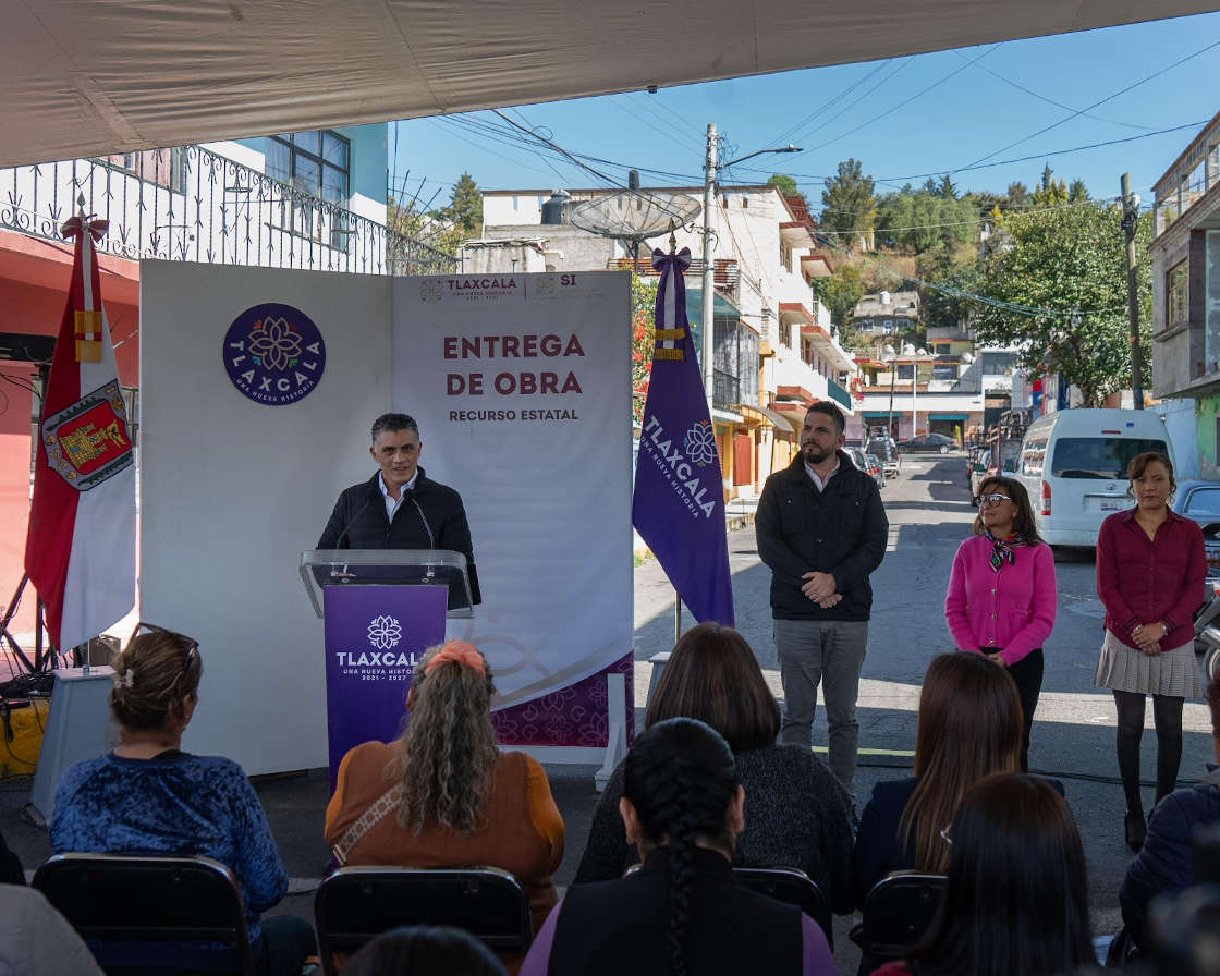 Inauguran presidente Alfonso Sánchez y gobernadora Lorena Cuéllar la repavimentación de la calle Adolfo López Mateos