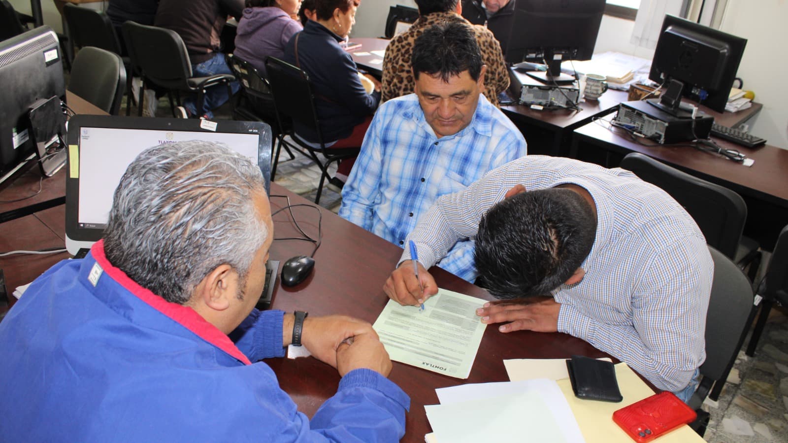 Fortalece Fomtlax el crecimiento económico de las unidades productivas