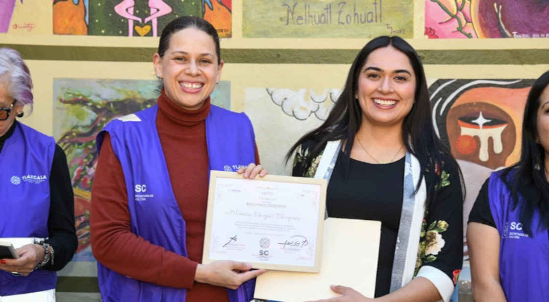 Entregaron Premios Estatales de Literatura 2025 en la semana del libro