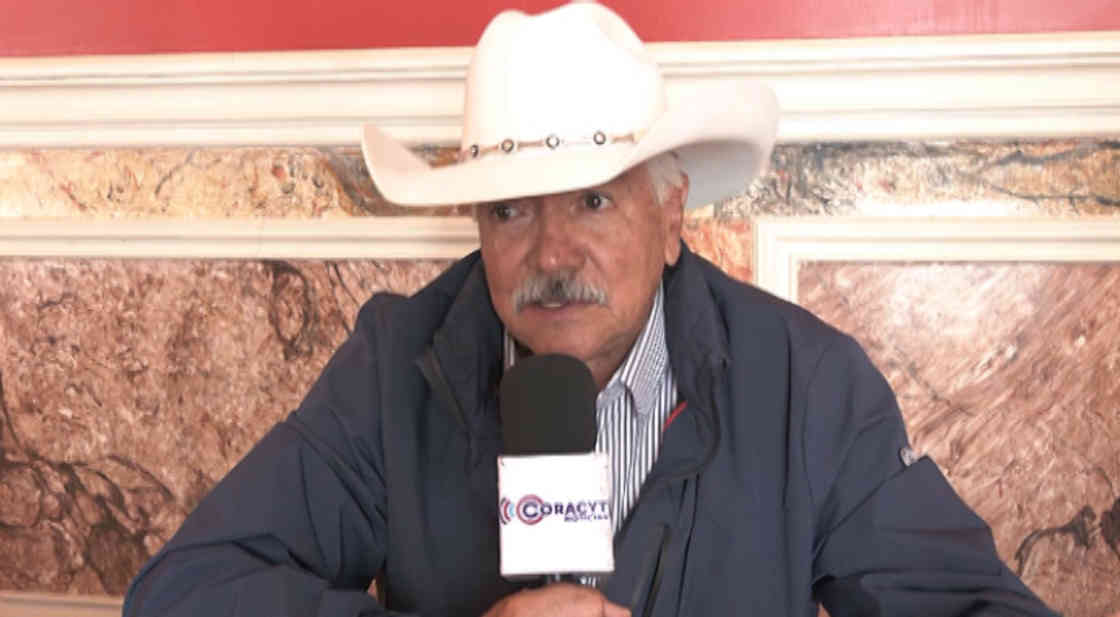 Asesora personal de la SIA a agricultores para aumentar productividad