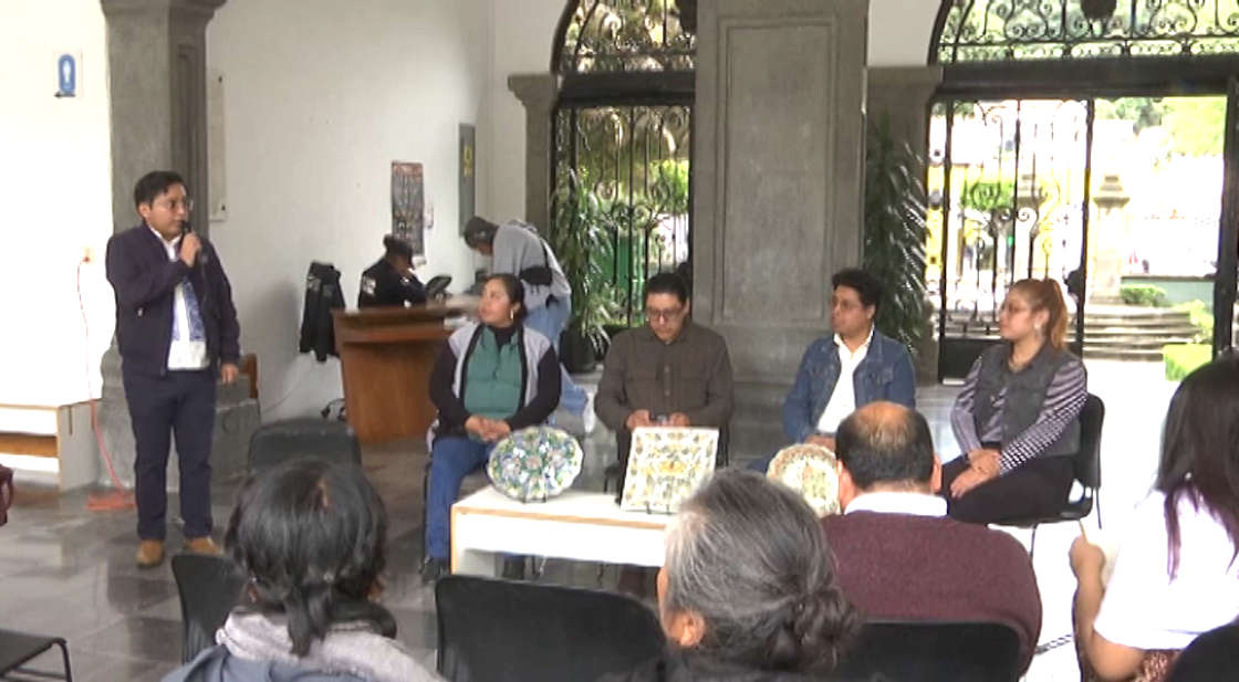 Reafirman jóvenes artesanos de San Pablo del Monte su compromiso de preservar la talavera 