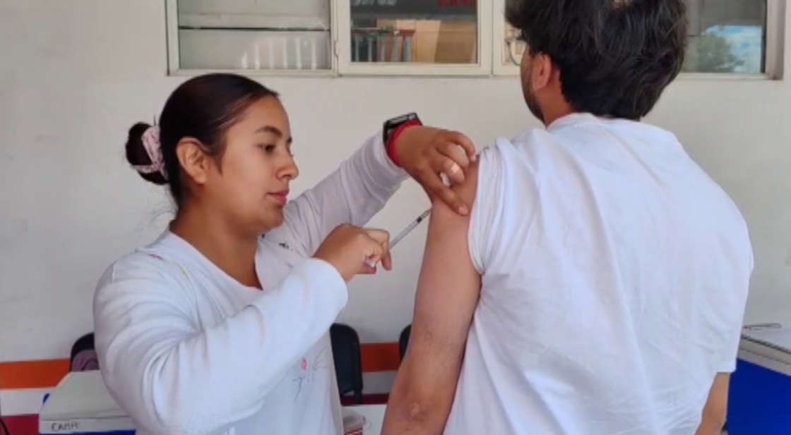 Brigadas médicas recorren comunidades para acercar servicios básicos de salud